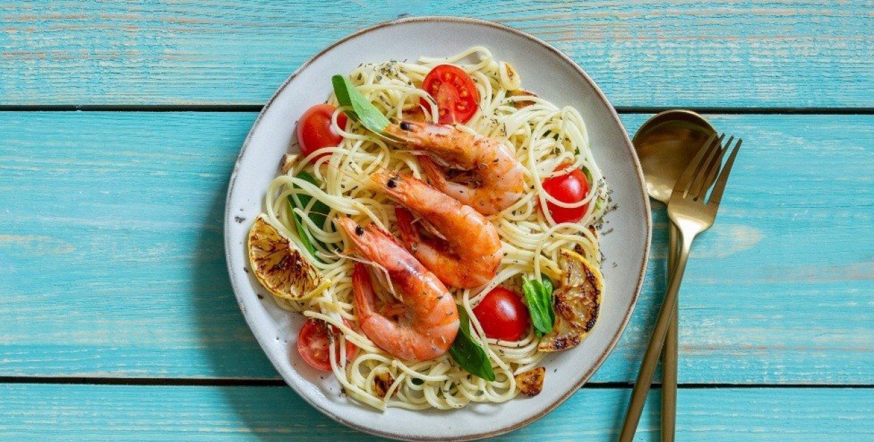 3 συνταγές με θαλασσινές μακαρονάδες για την καλύτερη καλοκαιρινή απόλαυση