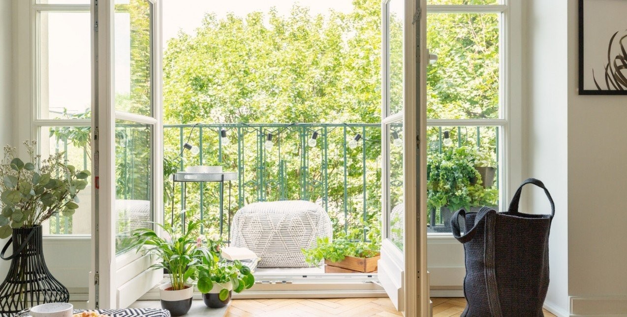 Summer in the city: 5 δημιουργικοί τρόποι για να αποκτήσει το μπαλκόνι μας ατμόσφαιρα διακοπών 