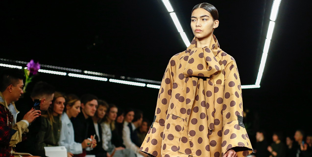 Το κλασικό polka dot στις FW17 πασαρέλες πιο ανανεωμένο από ποτέ 