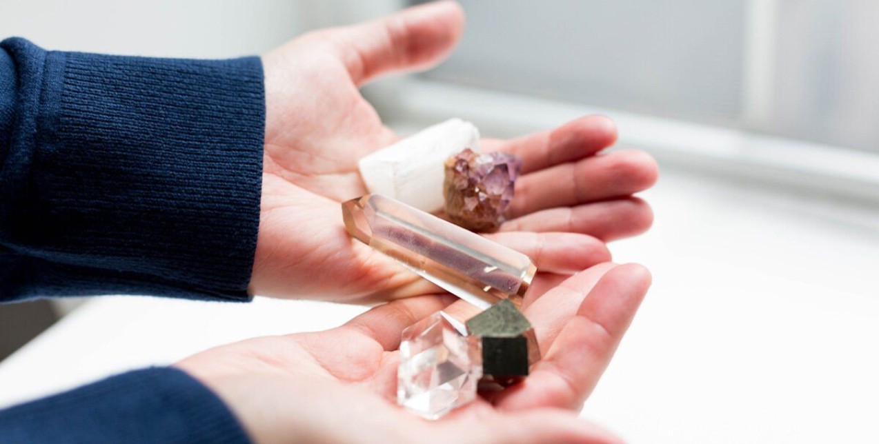 Crystal healing: Γνωρίζετε τις προστατευτικές ιδιότητες των πολύτιμων λίθων; 