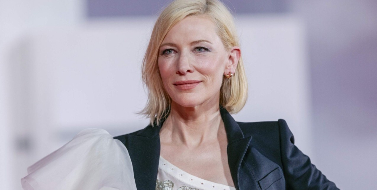 7 ανορθόδοξοι τρόποι για να έχετε το πιο glowing δέρμα μετά τα 40  