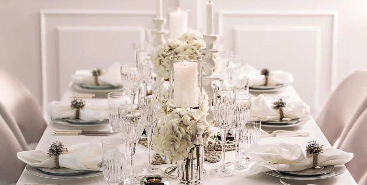 Table manners: 5 savoir-faire κανόνες για το επόμενο κάλεσμά σας 