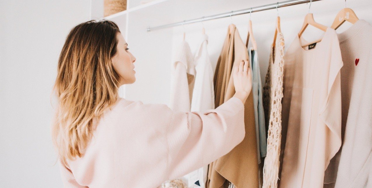 Fall Closet: 5  golden tips για την οργάνωση της φθινοπωρινής ντουλάπας