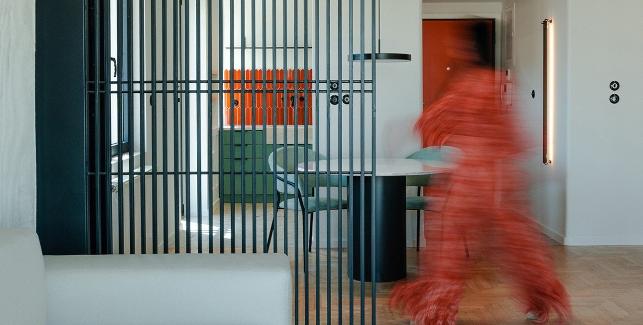 Δείτε πως ένα τυπικό διαμέρισμα της Αθήνας μεταμορφώθηκε σε ένα σύγχρονο ρετιρέ