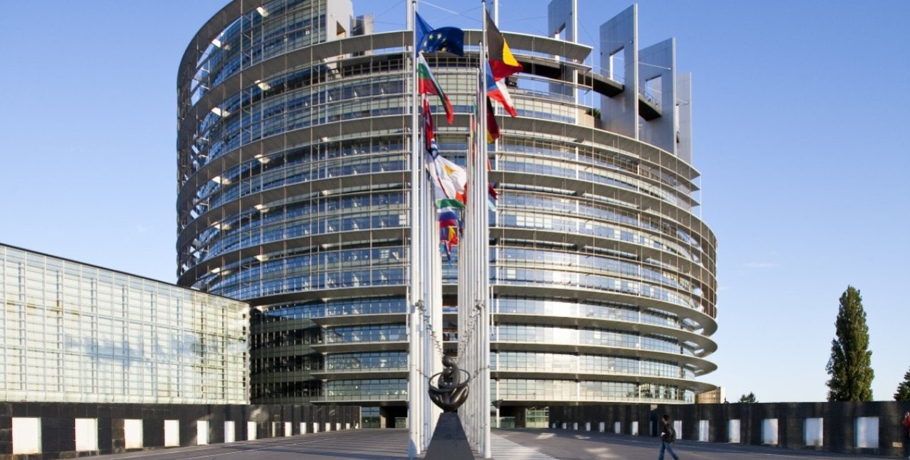 Τελικά τι γίνεται όταν η απληστία οδηγεί τους ισχυρούς ανθρώπους στο σκοτάδι;