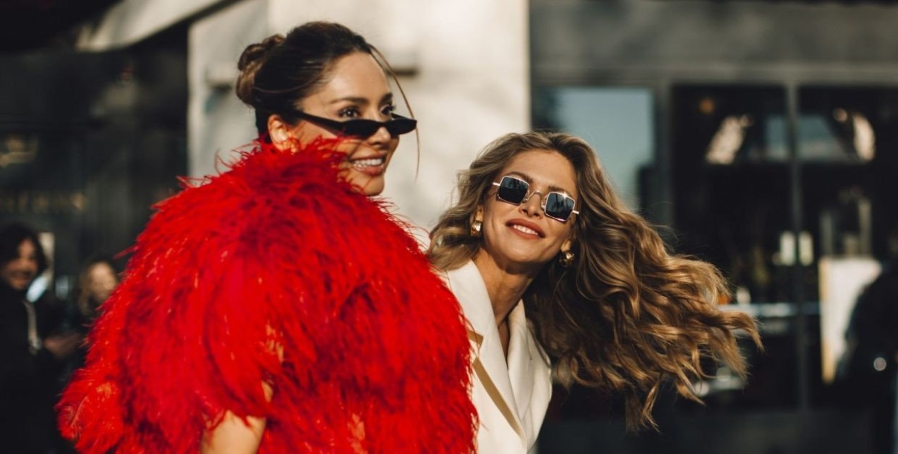 Τα πιο εντυπωσιακά κόκκινα δώρα για Χριστούγεννα με πάθος 