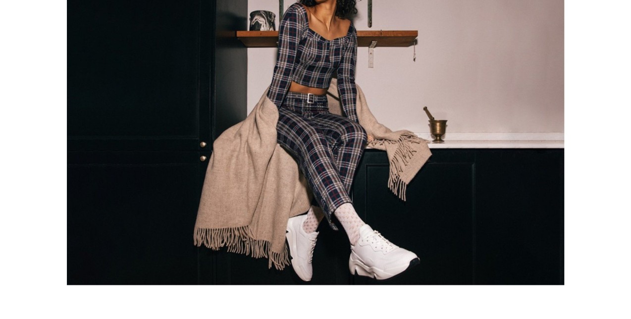 Comfy & Cozy: Η πιο άνετη και stylish συλλογή παπουτσιών για τις γιορτές 