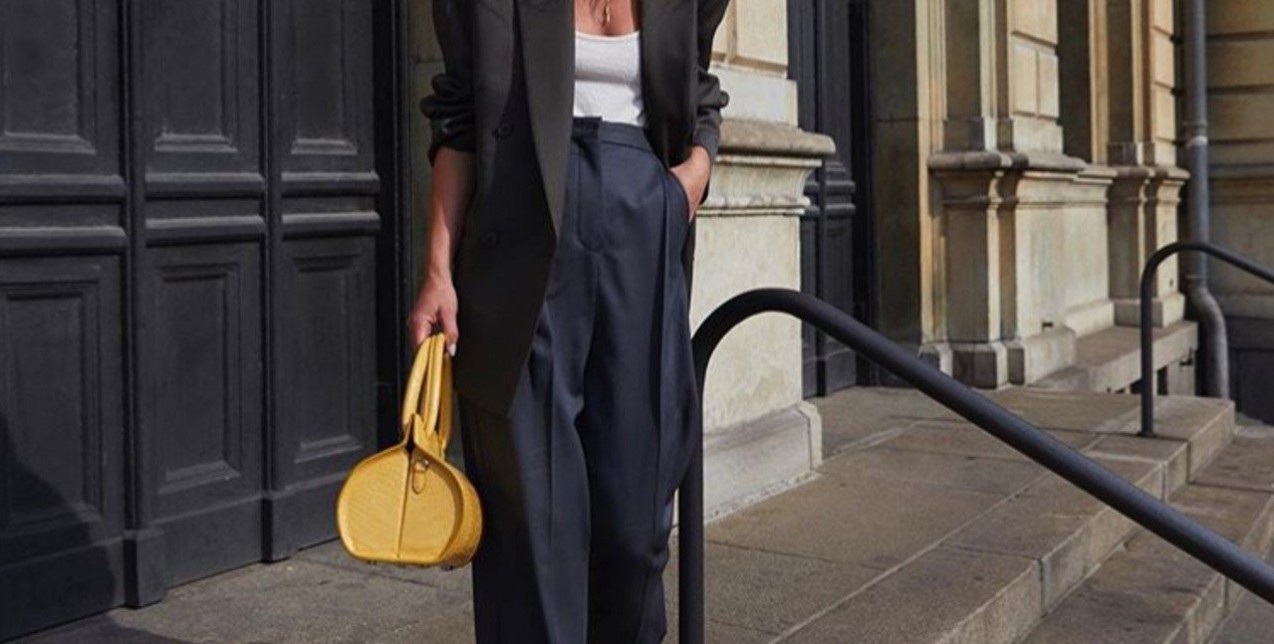 Τα comfy trousers που χρειάζεται η γκαρνταρόμπα του 2023 