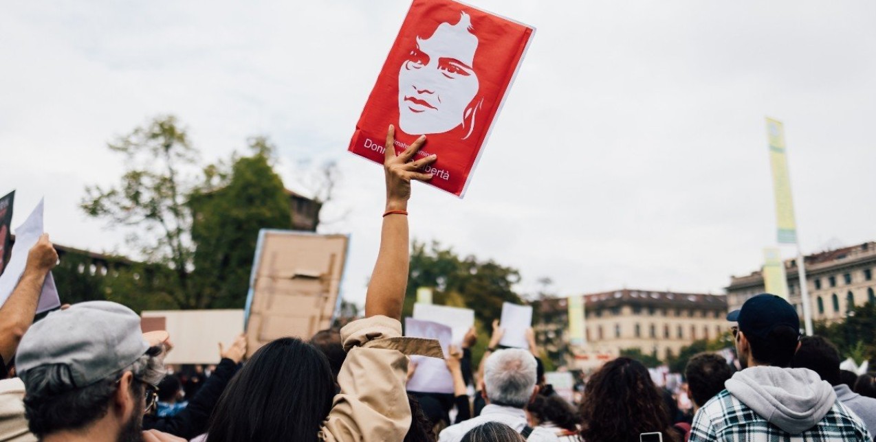 #StopExecutionsinIran: To Hollywood ξεσπά και απαιτεί να σταματήσουν τώρα οι εκτελέσεις 