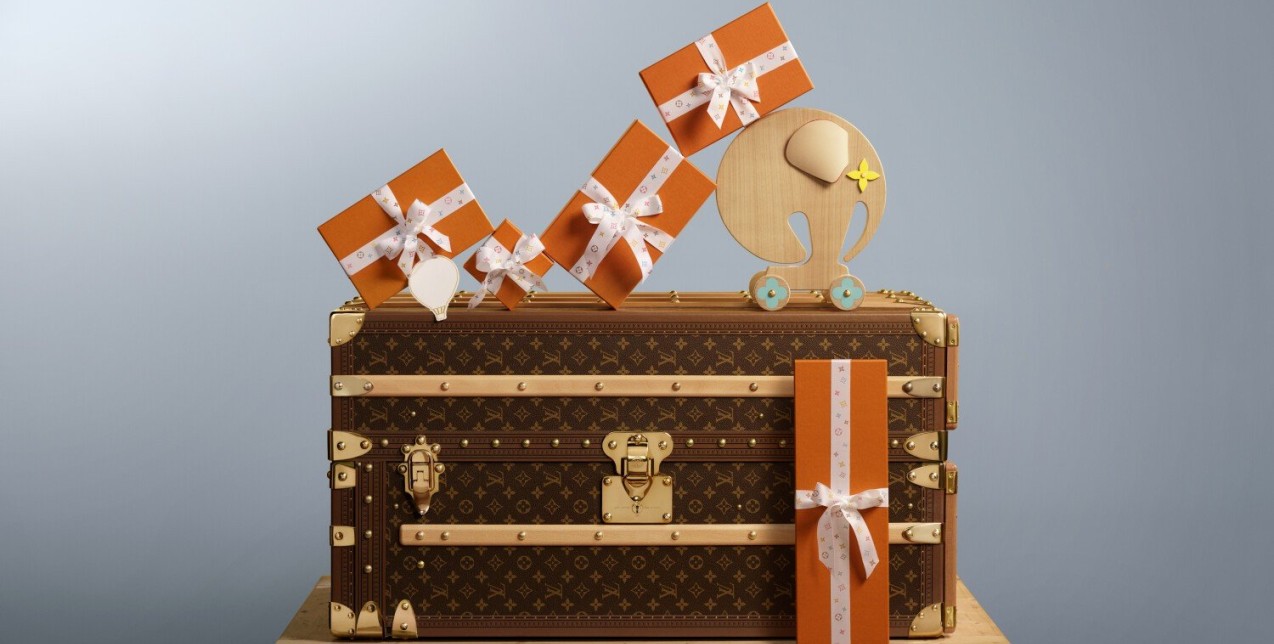 Ο οίκος Louis Vuitton για πρώτη φορά παρουσιάζει μια baby συλλογή αφιερωμένη στα νεογέννητα