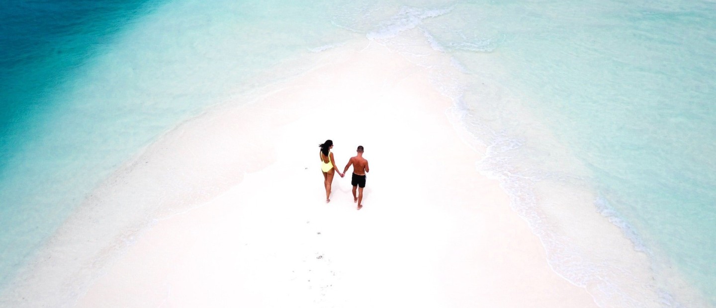 Πώς να κάνετε τις πρώτες διακοπές με τη σχέση σας χωρίς να χωρίσετε