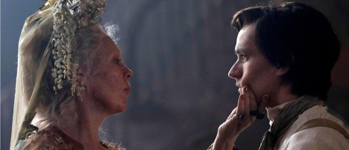 Great expectations: Η Olivia Colman σε μια πολλά υποσχόμενη ερμηνεία 