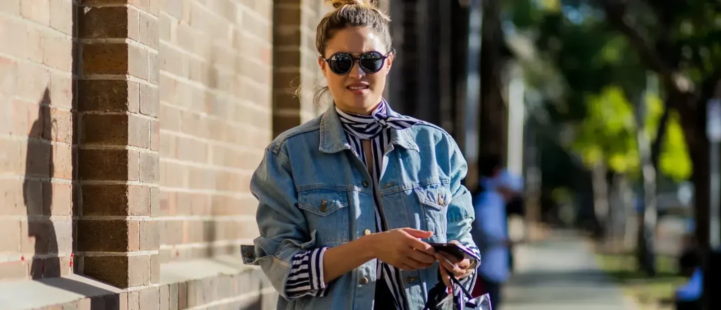 Πώς να φορέσετε με στιλ το denim jacket 