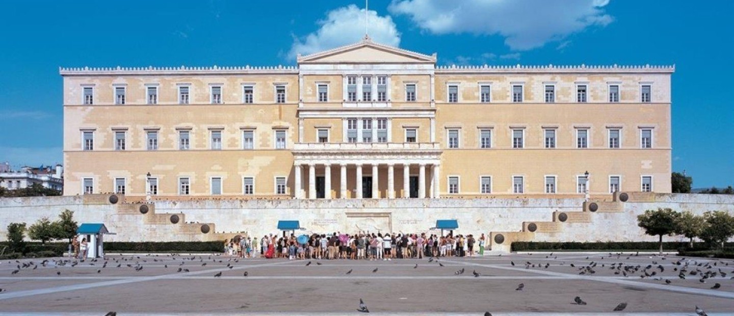 Female power: Αυτές είναι οι 75 γυναίκες που μπαίνουν στη νέα Βουλή