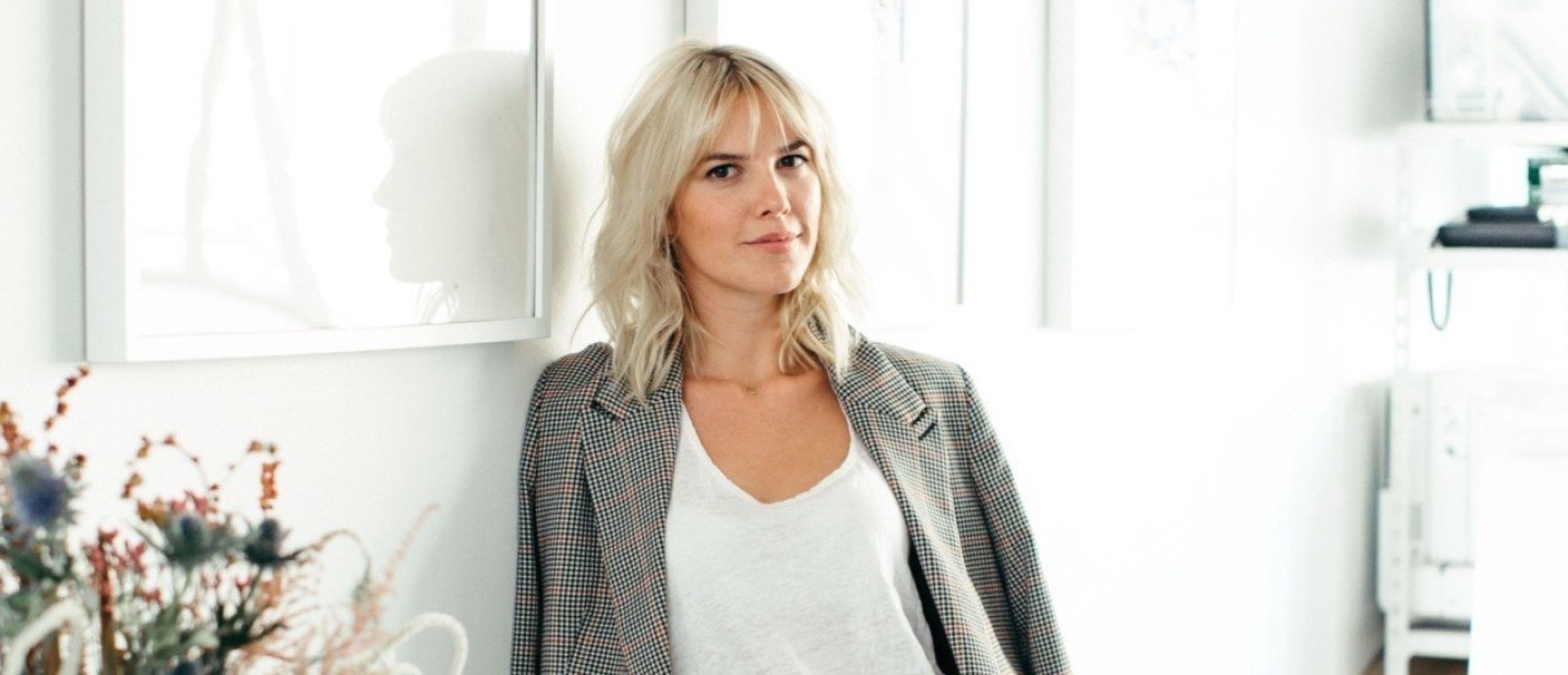 Molly Goddard:  Μας ξεναγεί στο studio της στο Brixton