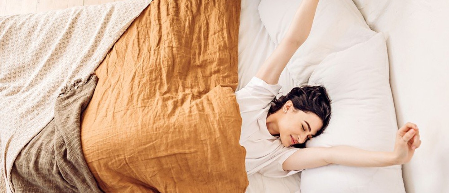 Τι είναι τελικά το "beauty sleep" και πώς μπορείτε να το πετύχετε