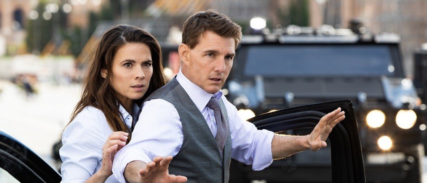 Tom Cruise: Απολαύστε τον στα backstage του film "Mission: Impossible - Dead Reckoning Part One"  