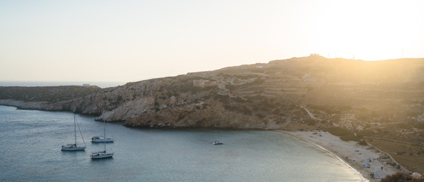 An insider guide to: Δονούσα, με τον Λογοθέτη Κωβαίο