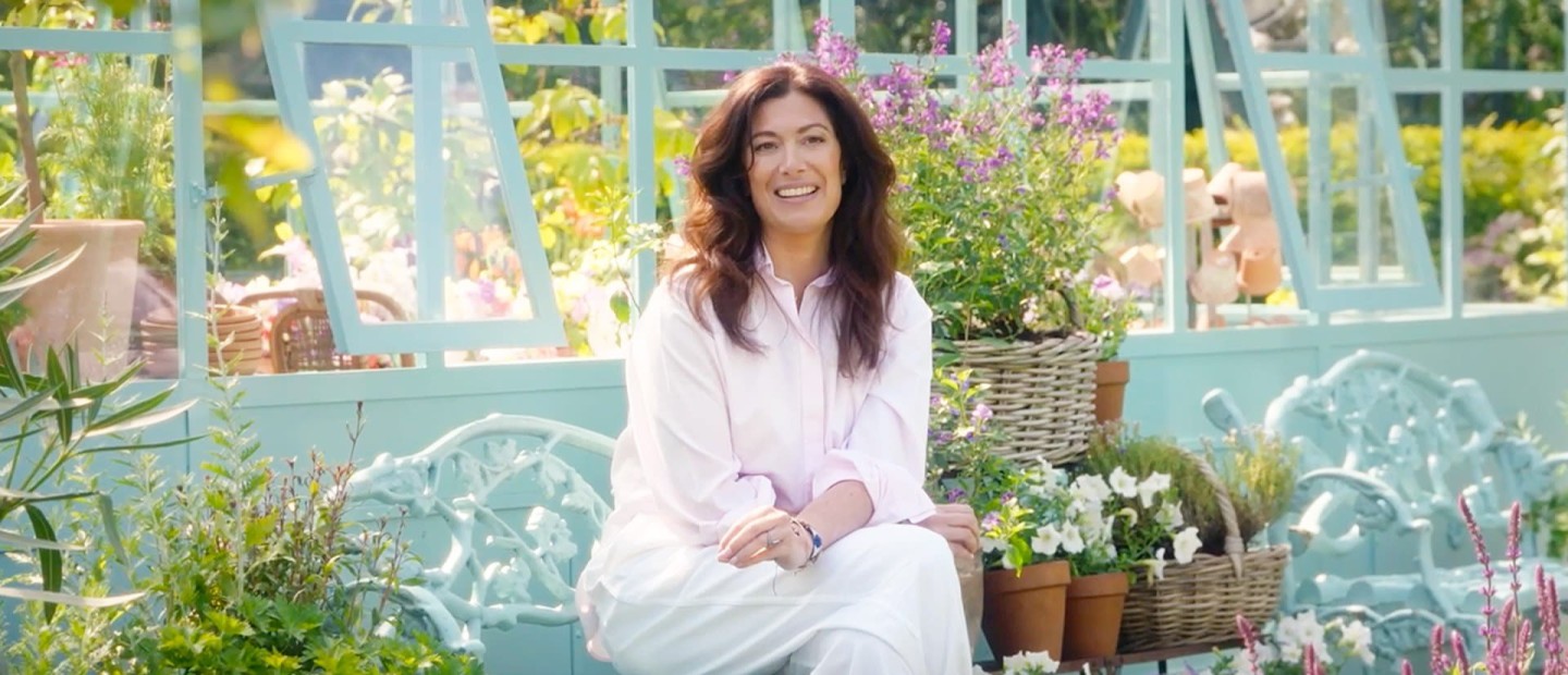 Cordelia de Castellane: Μας ξεναγεί στον γοητευτικό της κήπο στη Βόρεια Γαλλία 