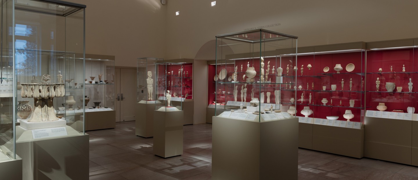 H έκθεση των 161 πρωτοκυκλαδικών αρχαιοτήτων μαγνητίζει τα βλέμματα στο ΜΕΤ της Νέας Υόρκης 
