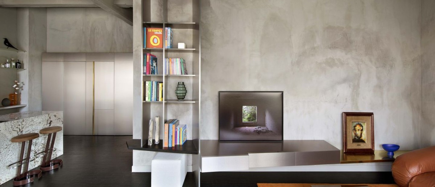 Ένα loft με βιομηχανικά στοιχεία στο Τορίνο είναι ό,τι πιο μοντέρνο θα δείτε σήμερα