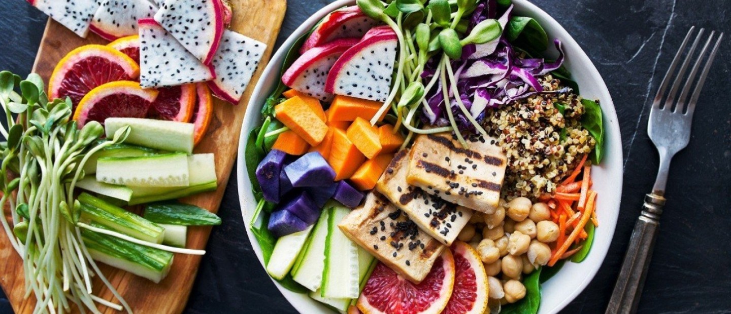 Atlantic Diet: Όσα γνωρίζουμε για το νέο διατροφικό trend που «απειλεί» τη μεσογειακή διατροφή
