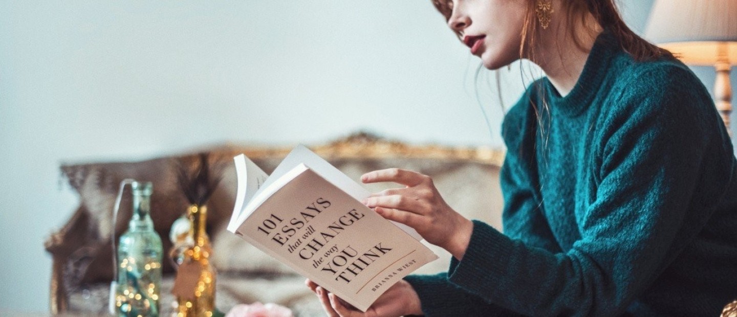 Τα βιβλία που θα αλλάξουν το mindset σας αν διαβάζετε λίγες από τις σελίδες τους κάθε πρωί