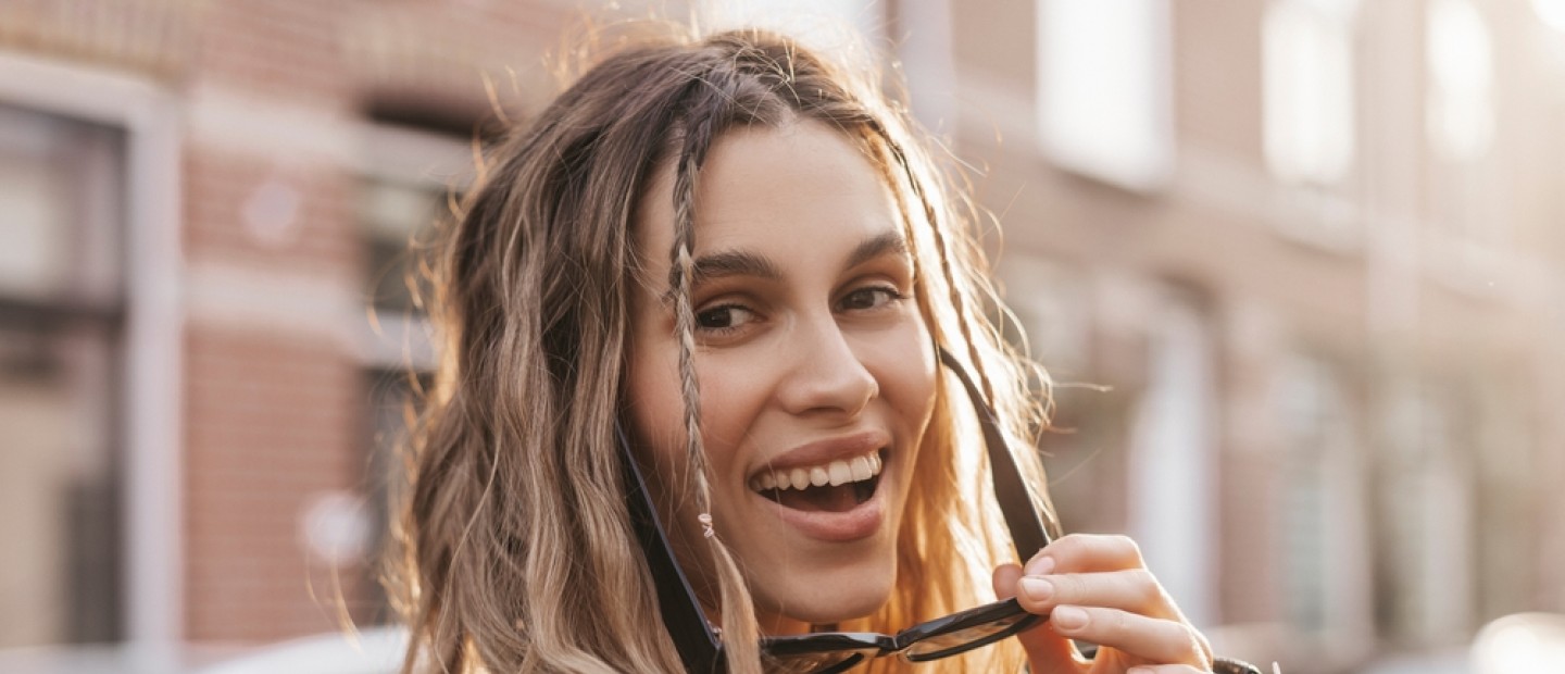 Tα χρώματα και τα κουρέματα που είναι τάση τη φετινή άνοιξη 