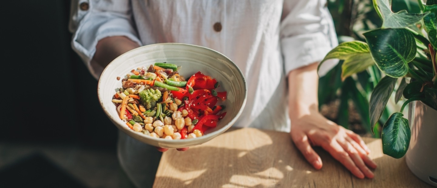 Brain food: Τα τρόφιμα που συμβάλλουν στην υγιή λειτουργία του εγκεφάλου