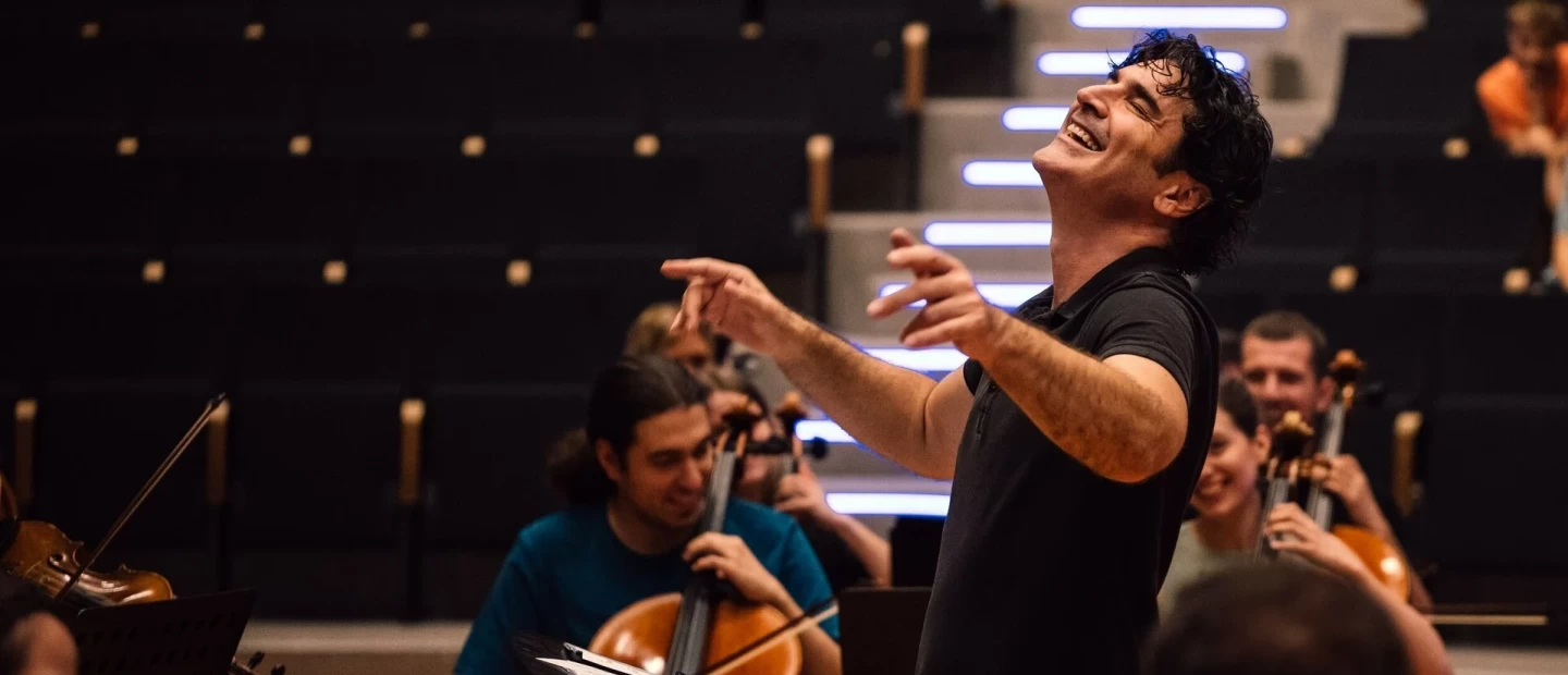 Maestro: 7+1 spots στην Αθήνα που είδαμε στη δεύτερη σεζόν και θέλουμε να επισκεφτούμε