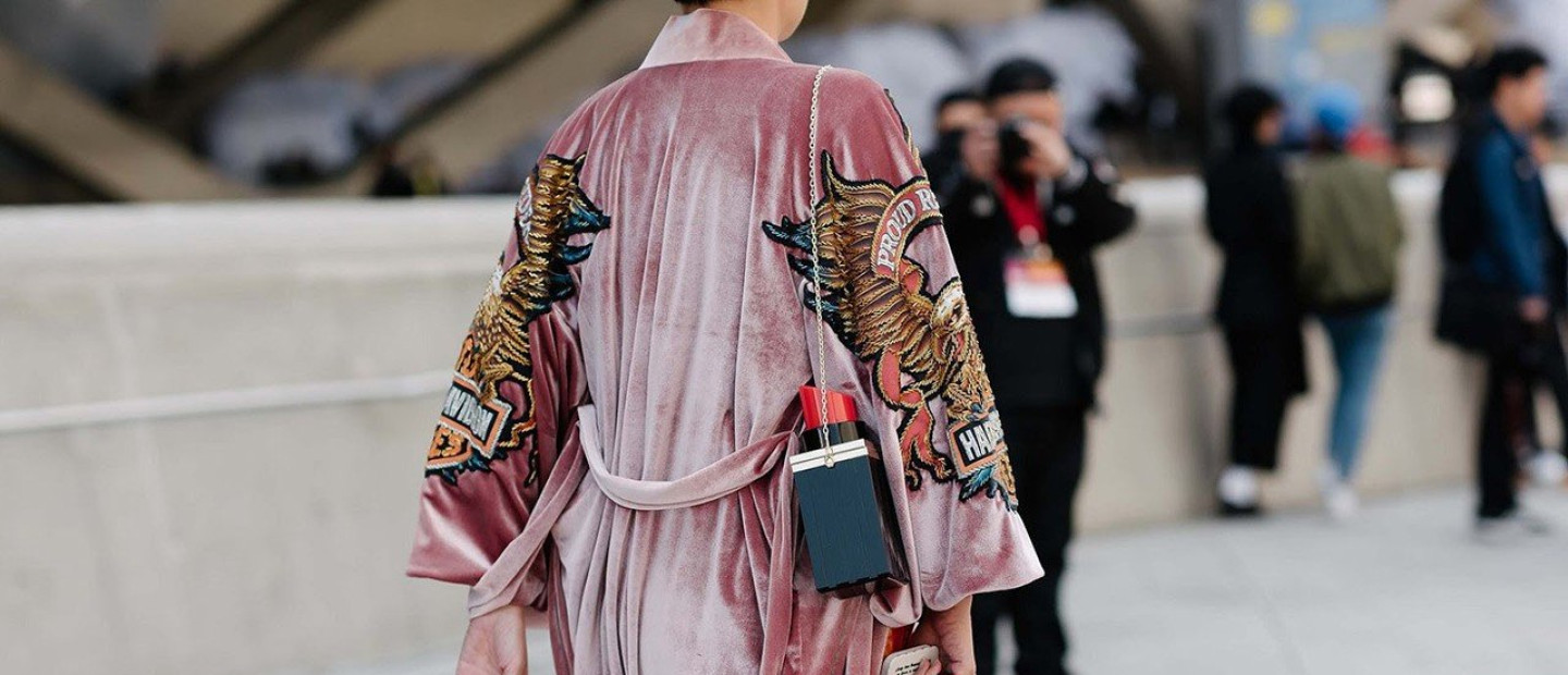 5 μυστικά για να φροντίσετε σωστά τα βελούδινα κομμάτια 