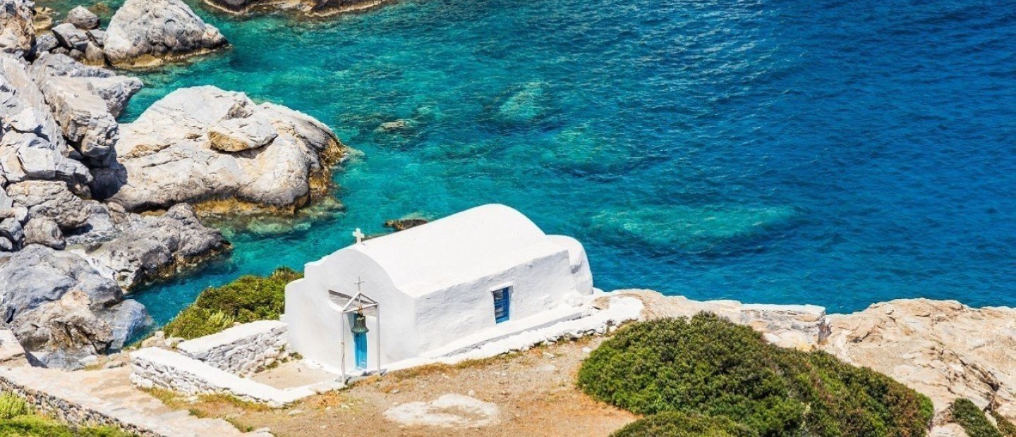 Travel & Leisure: 4 ελληνικά νησιά στη λίστα με τους 25 κορυφαίους προορισμούς παγκοσμίως