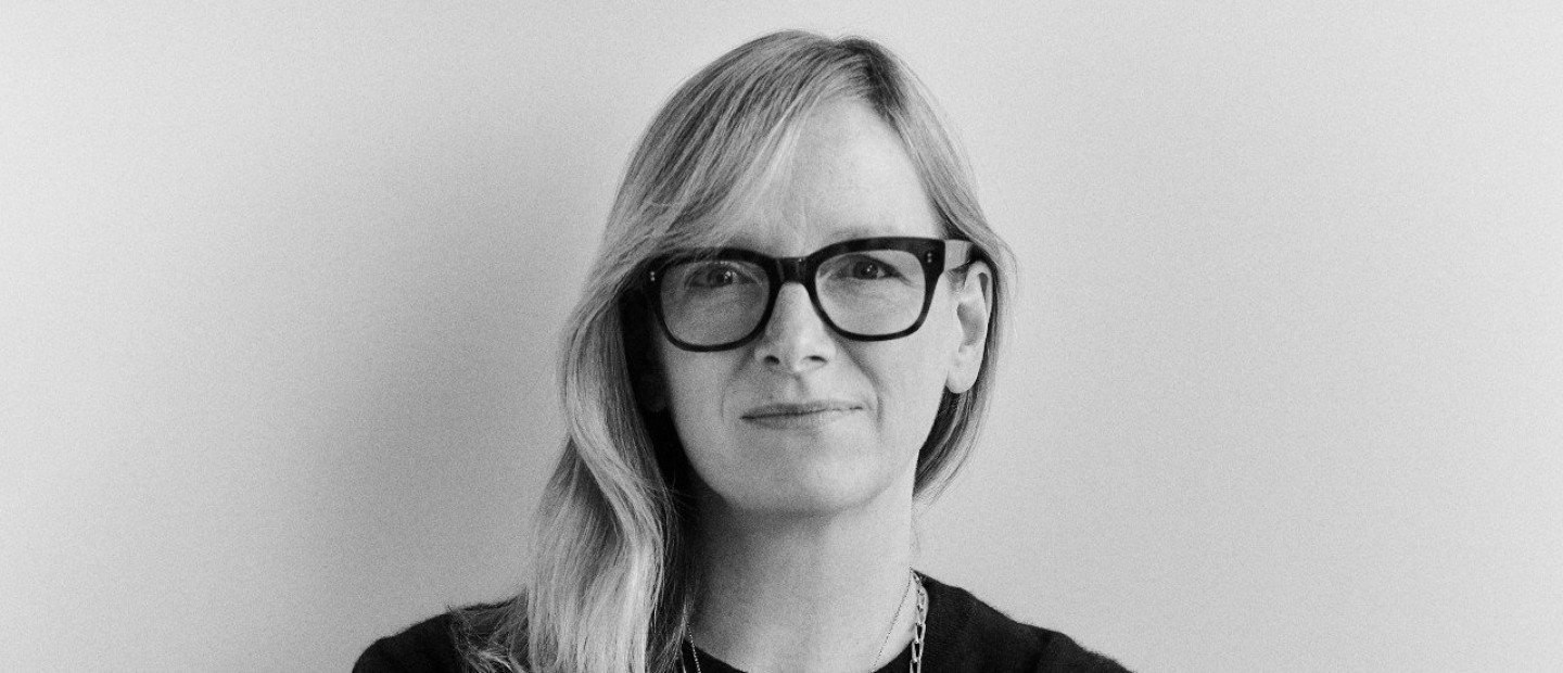 Breaking News: Ο οίκος Givenchy ανακοίνωσε την Sarah Burton ως τη νέα creative director 