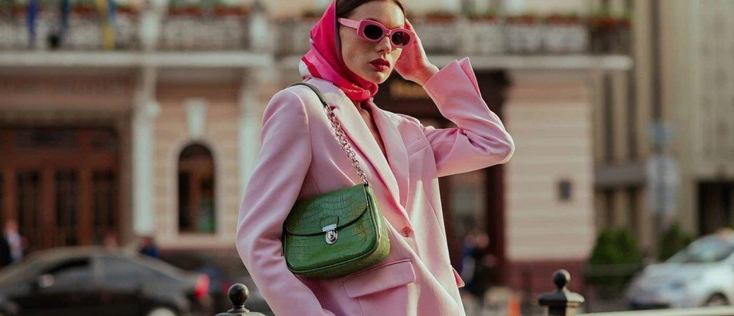 Τα best sunglasses που θα ολοκληρώσουν τις χειμερινές σας εμφανίσεις