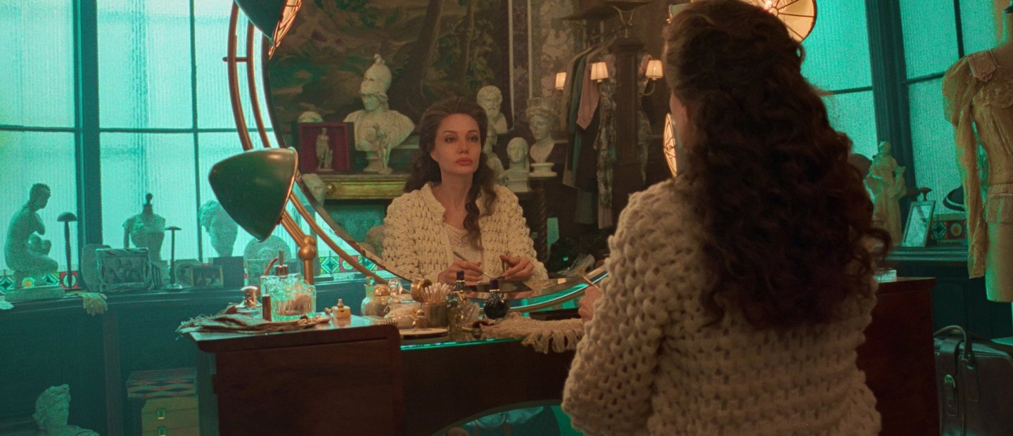 Δείτε το νέο trailer της ταινίας 'Maria' με πρωταγωνίστρια την Angelina Jolie