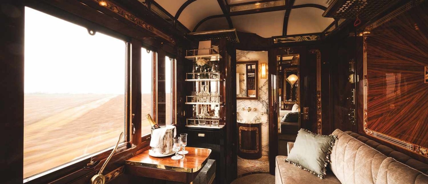 Ο Γάλλος καλλιτέχνης JR εγκαινιάζει μια σουίτα με την υπογραφή του στο Simplon-Orient-Express της Βενετίας