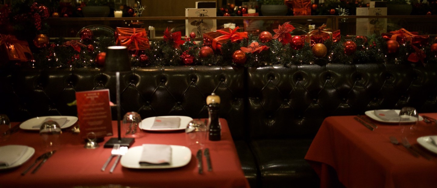 Tο Garçon Brasserie φέρνει τον αέρα ﻿μιας ευρωπαϊκής brasserie στη Θεσσαλονίκη και η εποχή ﻿αυτή τού ταιριάζει υπέροχα 