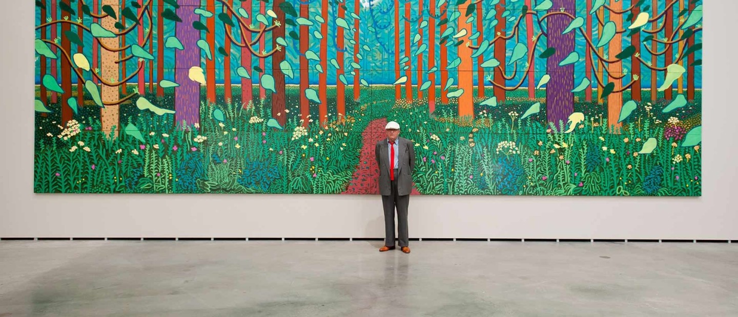 Ο David Hockney ετοιμάζεται για την επόμενη μεγάλη έκθεσή του στο Ίδρυμα Louis Vuitton