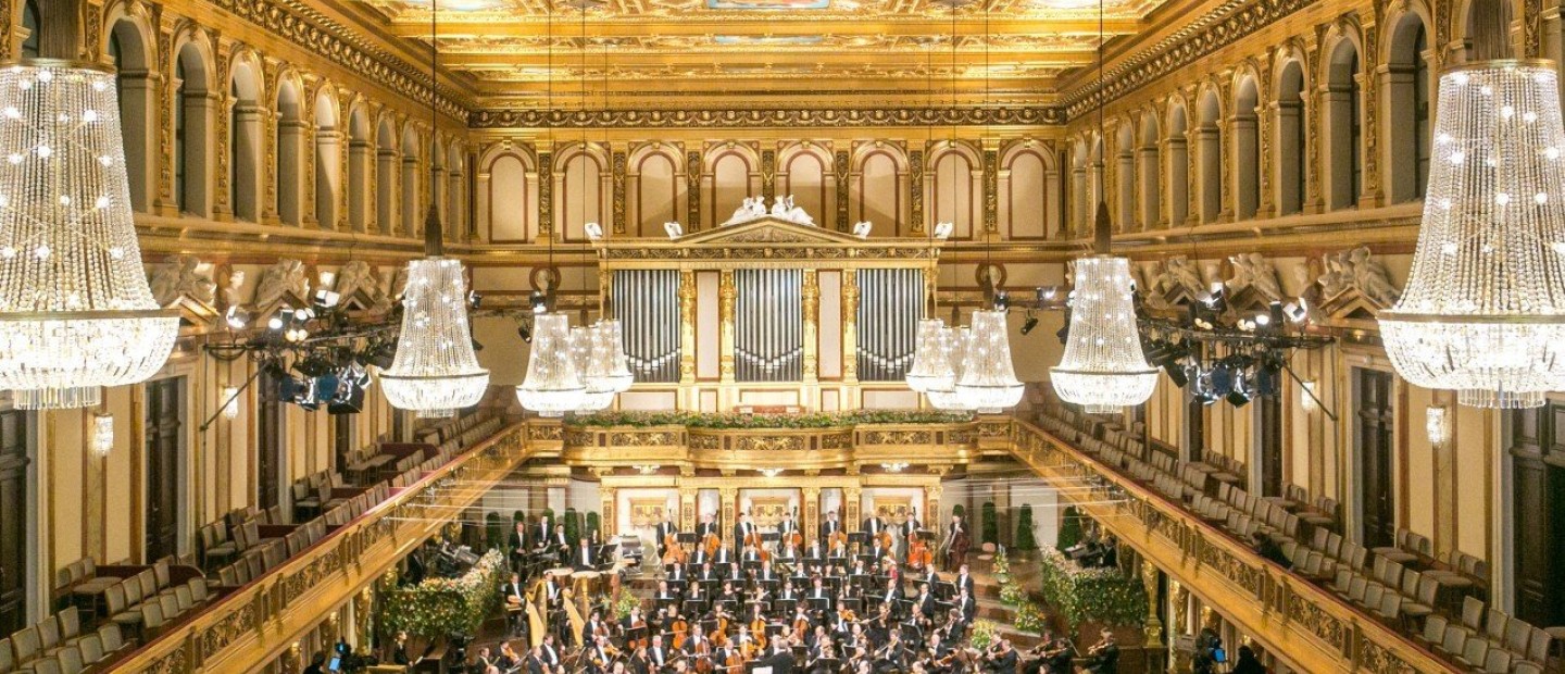 New Year's Concert: Ο Riccardo Muti πρωταγωνιστεί φέτος στη θρυλική Πρωτοχρονιάτικη Συναυλία της Βιέννης