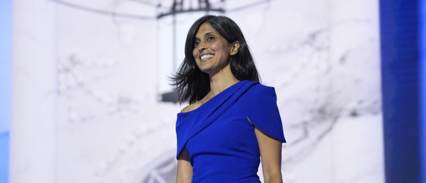 Ποια είναι η Usha Vance; Όσα γνωρίζουμε για τη σύζυγο του Αντιπροέδρου των ΗΠΑ, JD Vance