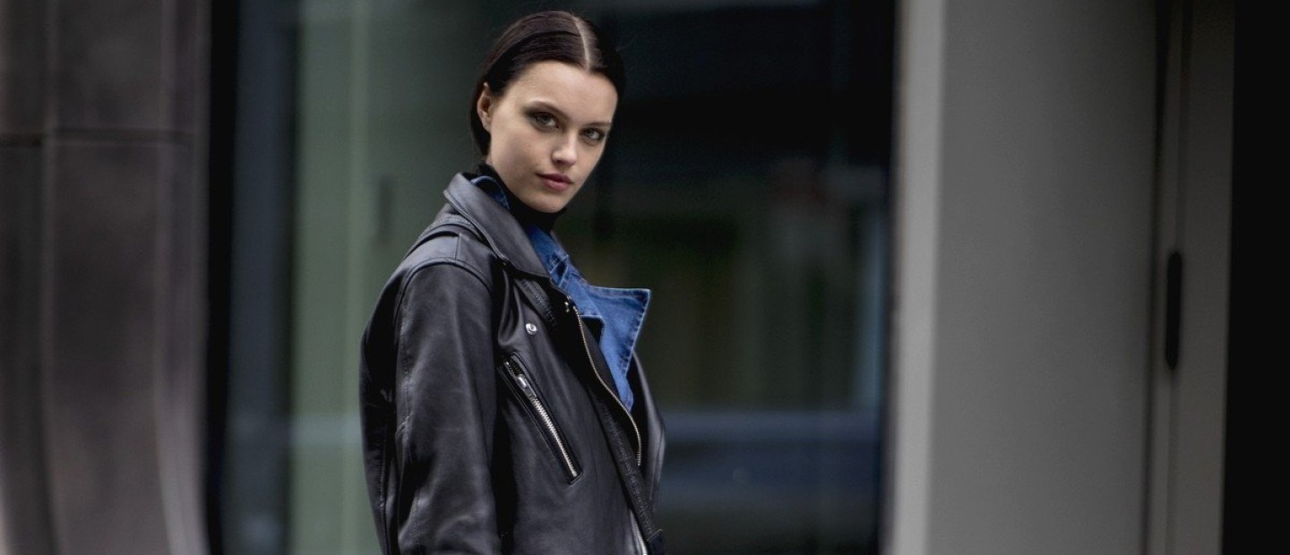 Τα leather jackets που όλες χρειαζόμαστε στη ντουλάπα μας τους επόμενους μήνες 