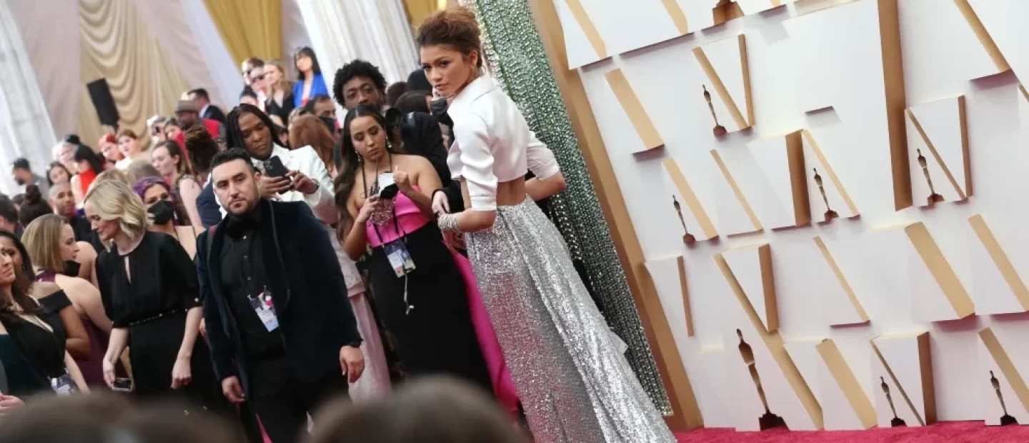 Οι αξέχαστες red carpet εμφανίσεις των Oscars όλων των εποχών