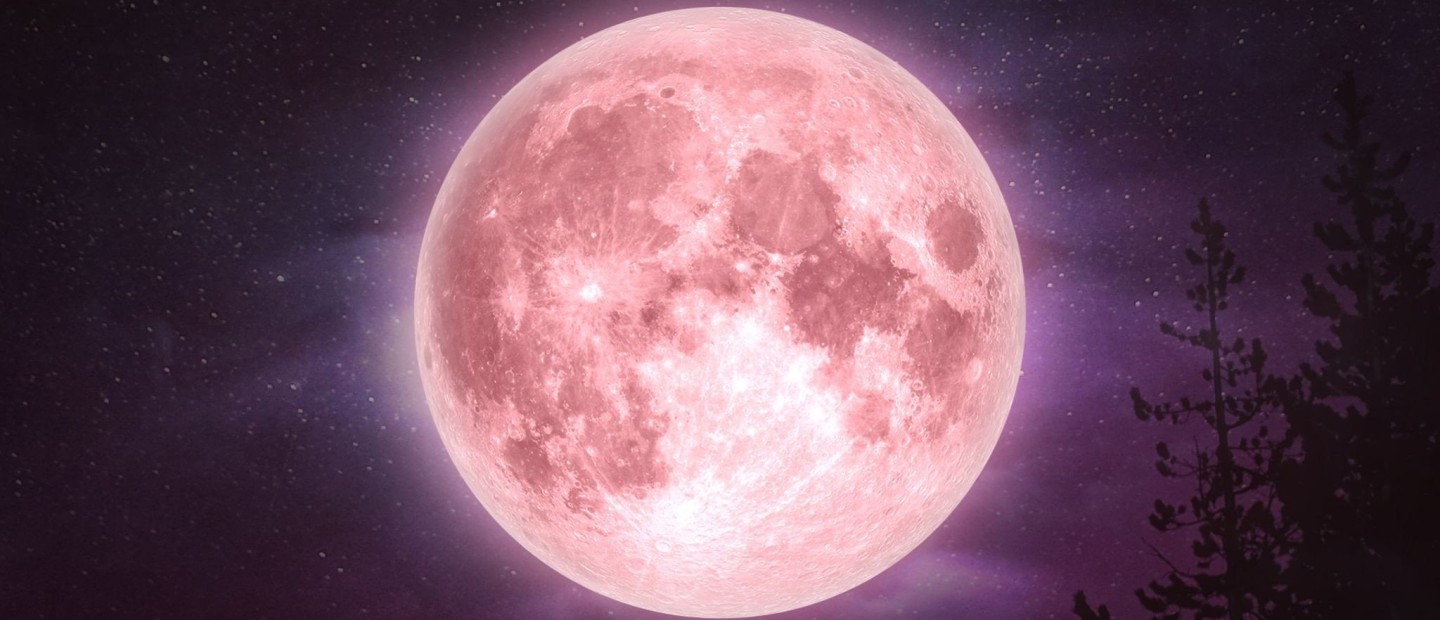 Pink Moon: Πώς ακριβώς μας επηρεάζει η αποψινή πανσέληνος;