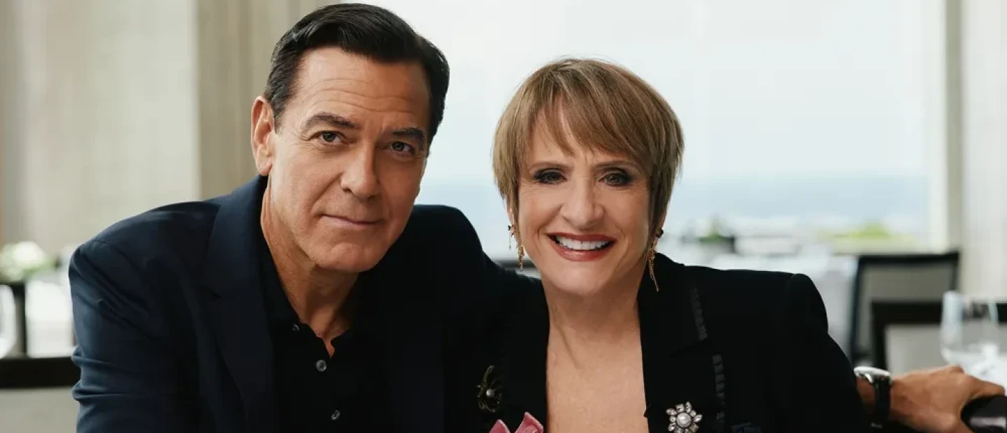 Οι George Clooney και Patti LuPone σε μία άκρως διασκεδαστική και ενδιαφέρουσα συζήτηση 