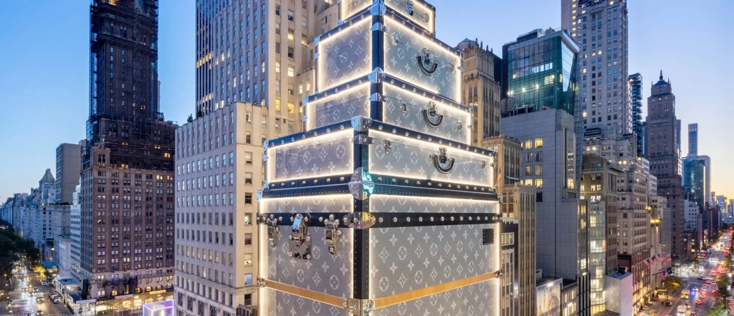 Πού βαδίζει ο κόσμος της μόδας από εδώ και στο εξής και σε τι εστιάζουν οι σχεδιαστές; Η podcaster Μαργαρίτα Γουργουρίνη αποκαλύπτει τις δικές της σκέψεις