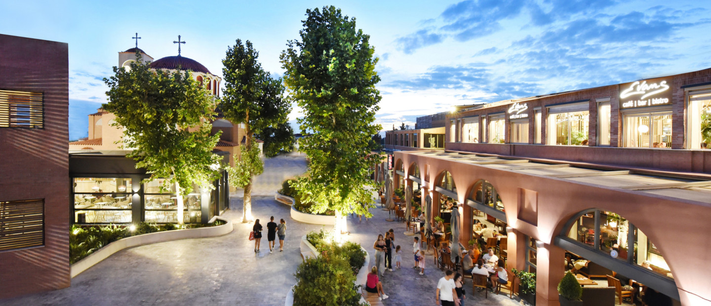 Βιώσετε την απόλυτη ψυχαγωγική εμπειρία στην πιο ανανεωμένη εξωτερική πλατεία της Θεσσαλονίκης 