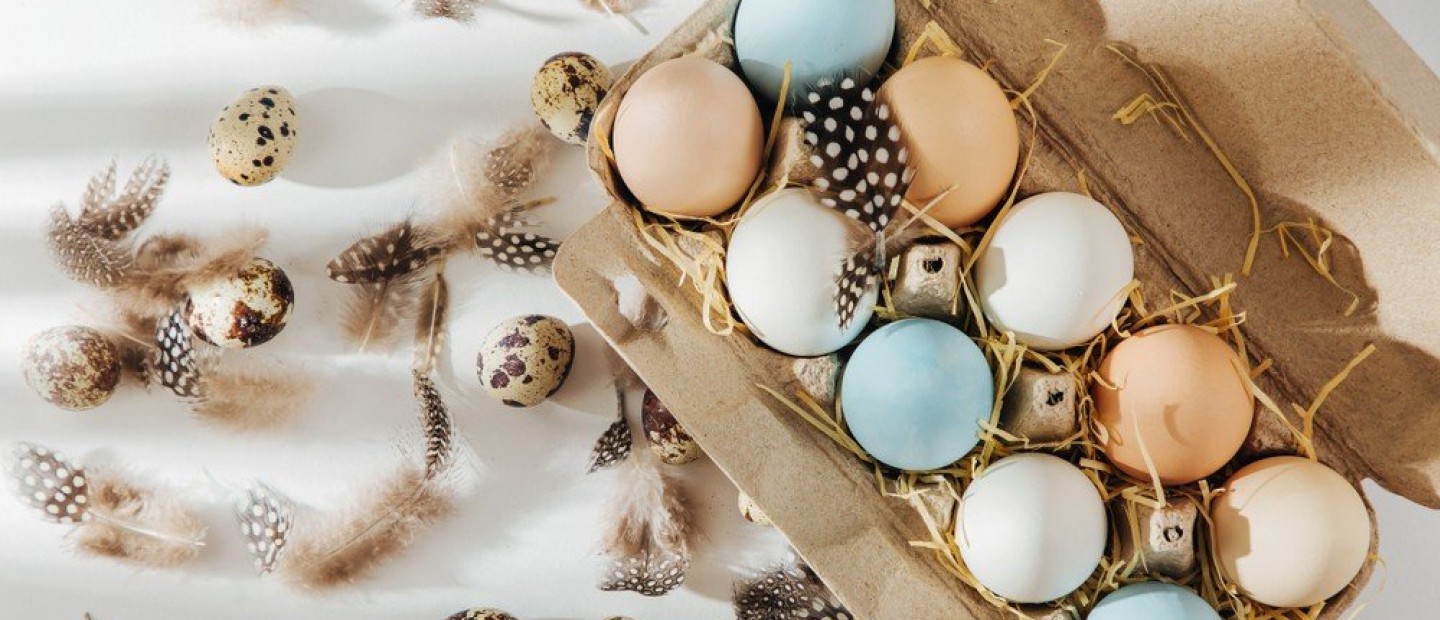 Easter eggs: 5 μοναδικοί τρόποι για να μετατρέψετε τα αυγά σας σε... καμβά