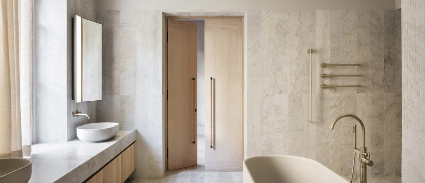 Δημιουργικές ιδέες για να μετατρέψετε το μικρό μπάνιο σε πρωταγωνιστή του σπιτιού 