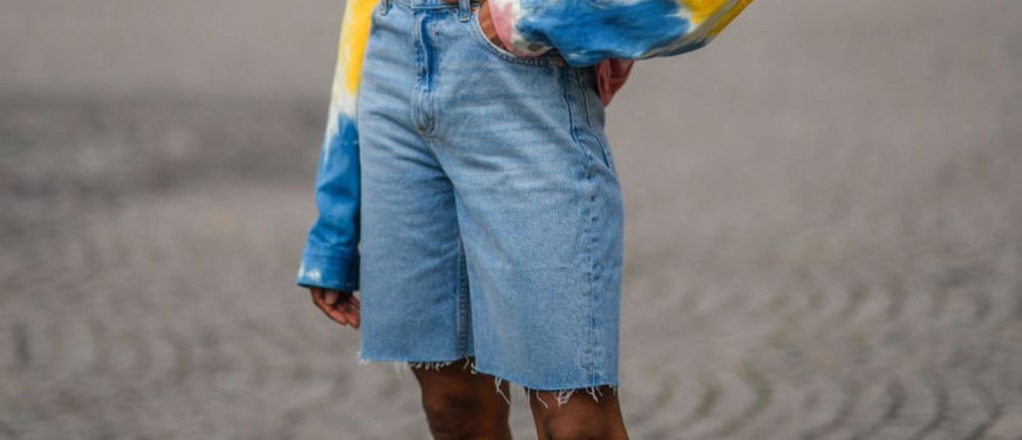 Τα πιο fashionable denim shorts που θα σας συνοδεύσουν στις πιο επιτυχημένες καλοκαιρινές εμφανίσεις