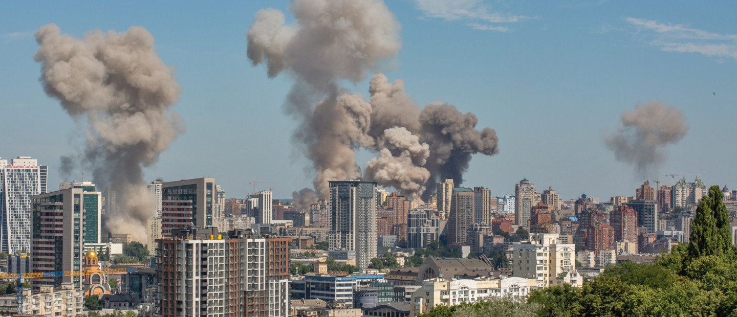 Νέα φονική επίθεση της Ρωσίας στο Κιέβο της Ουκρανίας - Ο τραγικός απολογισμός και οι διεθνείς αντιδράσεις